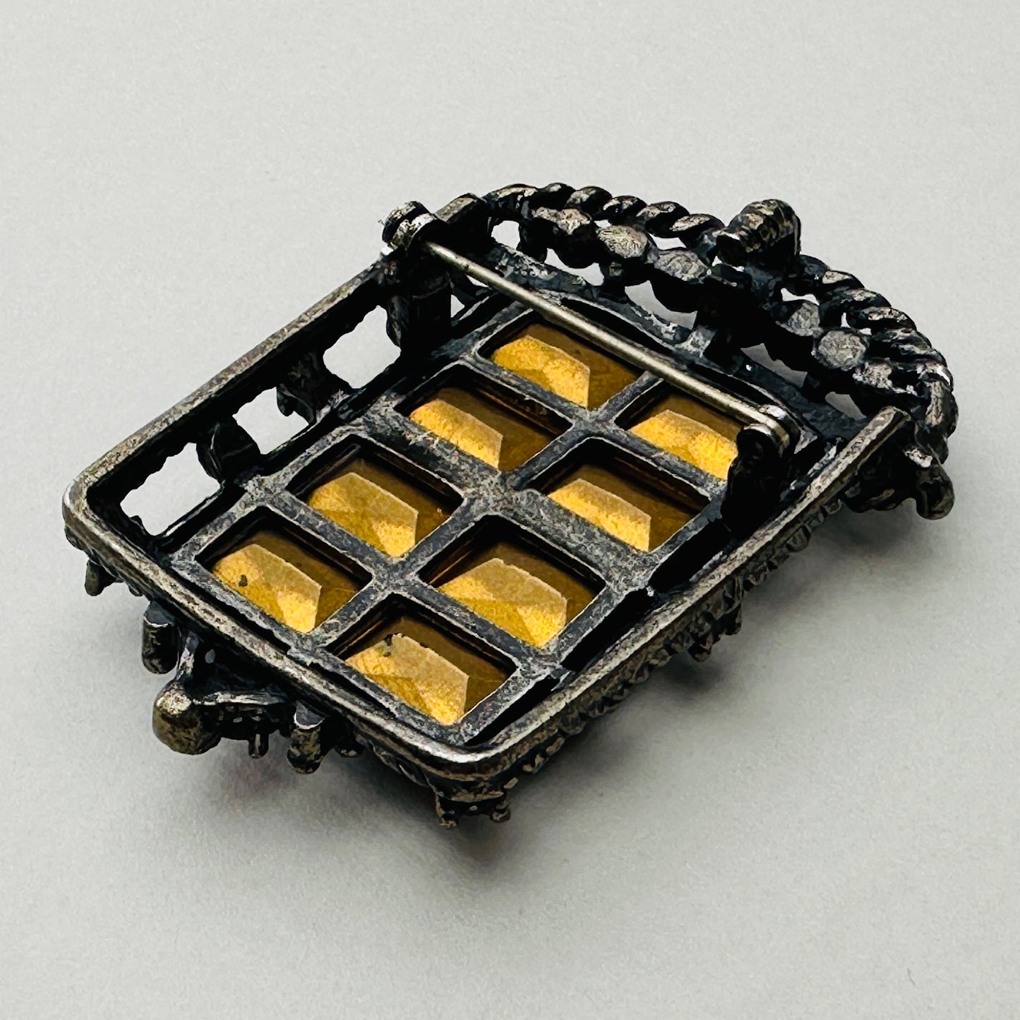 VJ-9077 Sarah Coventry "Midnight Magic" Brooch | 1957 Book Piece