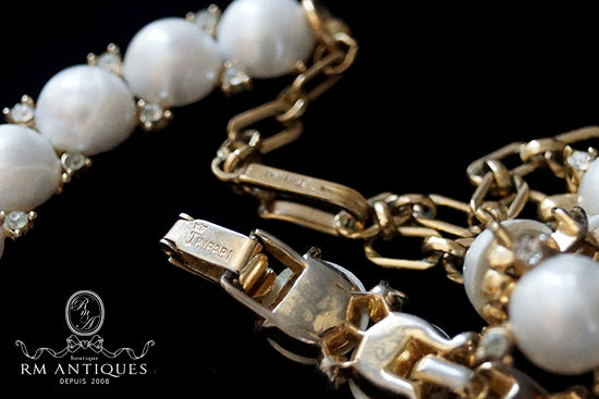 Crown Trifari Lucite Pearl Jewelry Parure – 1950s Vintage Necklace & Bracelet Set | VJ-4838