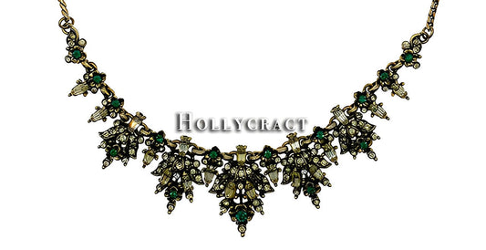 Hollycraft（ホリクラフト）ヴィンテージジュエリー｜カラフルな宝石とビーズの華やかなデザイン