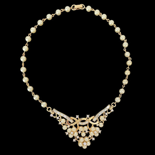 VJ-6937 Trifari Pat pend alfred pearl necklace trifari