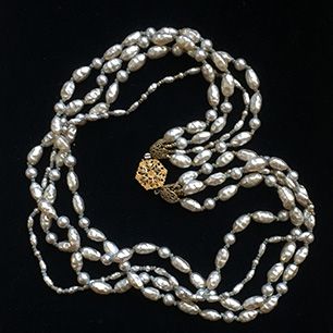 VJ-3415 Miriam Haskell "Basics" Baroque pearl 4-strand necklace Miriam Haskell