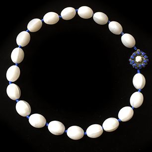 Miriam Haskell White Moonstone Glass Necklace Miriam Haskell