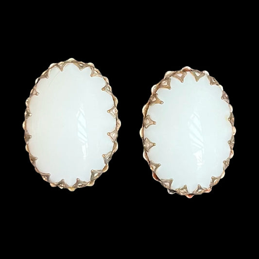 VJ-3422 Miriam Haskell Milk glass oval earrings