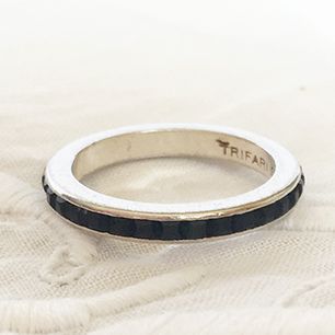 Trifari PAT PEND STERLING Sterling Silver Eternity Ring Montana Sapphire Trifari