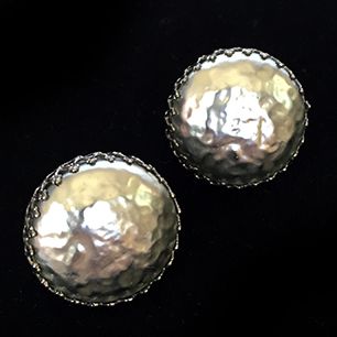 Miriam Haskell Miriam Haskell Baroque pearl round earrings