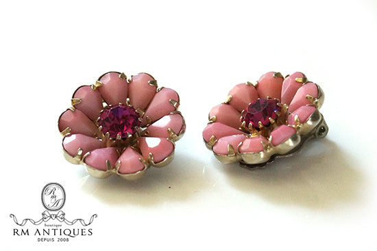 VJ-4820 WEISS pink rhinestone daisy earrings