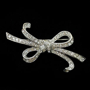 Trifari pat pend alfred Philipe ribbon bave brooch trifari