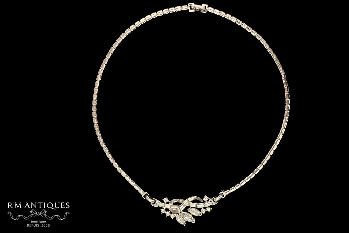 VJ-6037 Trifari Pat pend alfred rhinestone choker necklace silver trifari