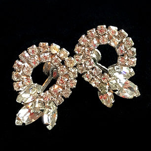 VJ-6777 Weiss wreath earrings