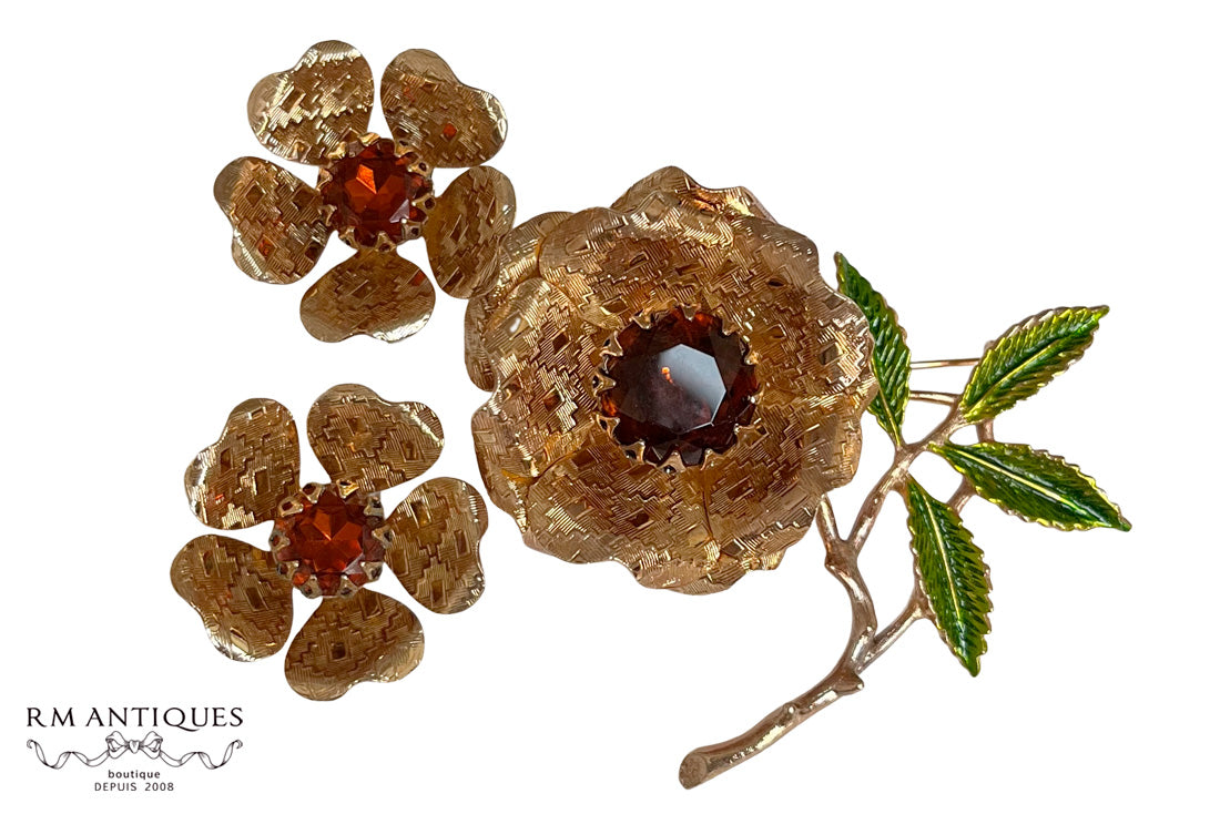 VJ-6809 SARAH COVENTRY 'Ember Flower' 1972 Large amber stone brooch and earrings Sarah Coventry