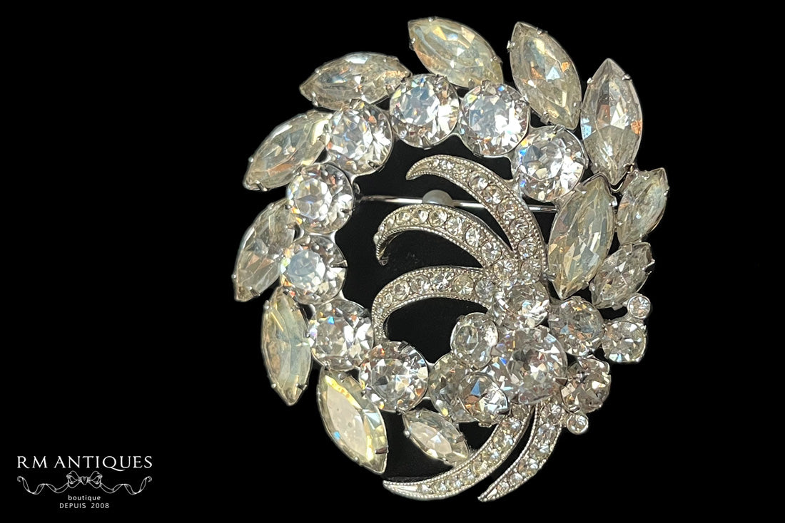 VJ-6844 Eisenberg clear rhinestone brooch