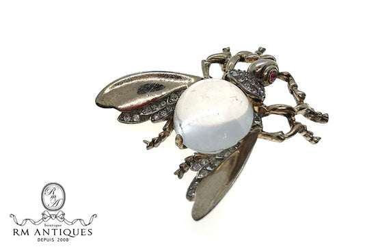 Trifari A philippe jelly belly Fly brooch sterling Trifari 1944