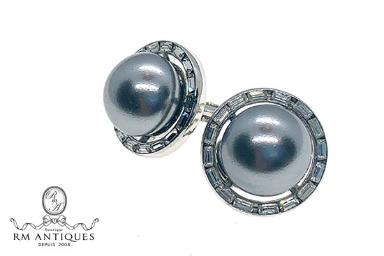 VJ-6915 Trifari pearl round earrings Trifari