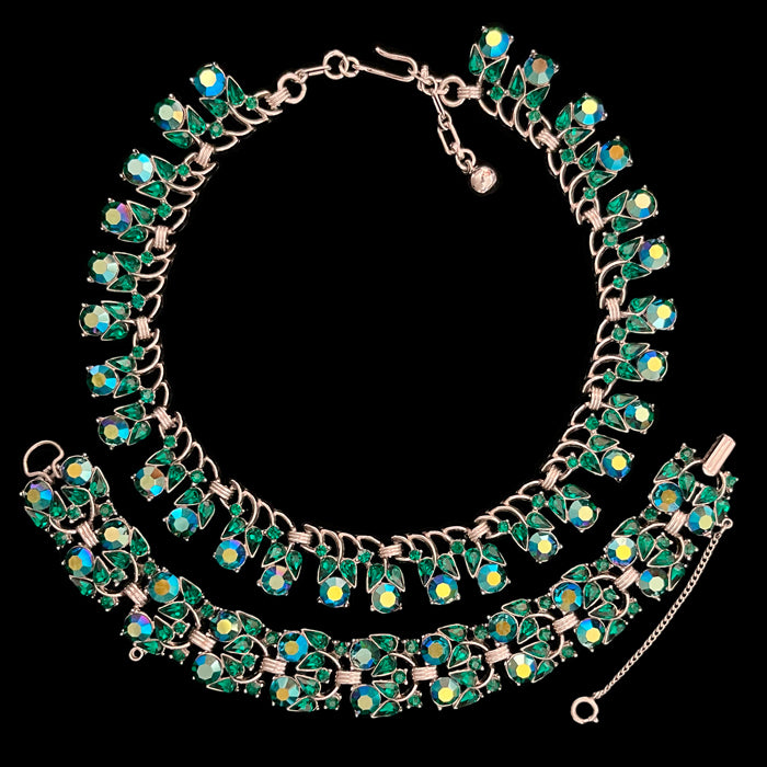 VJ-6918 Trifari Aurora Emerald Color Bracelet and Necklace Parure Trifari