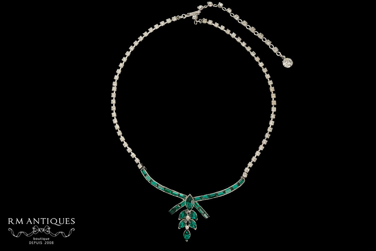 VJ-6939 Coro 1953 Emerald stone necklace Coro