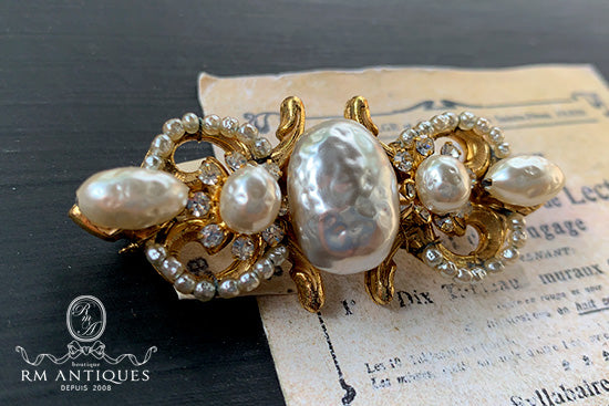 VJ-7598 Miriam Haskell Pearl Brooch Miriam Askell