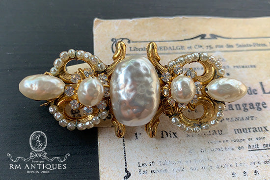 VJ-7598 Miriam Haskell Pearl Brooch Miriam Askell