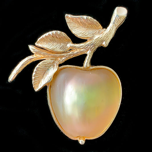 VJ-7986 Sarah Coventry "Delicious" 1970 Apple Brooch Sarah Coventry