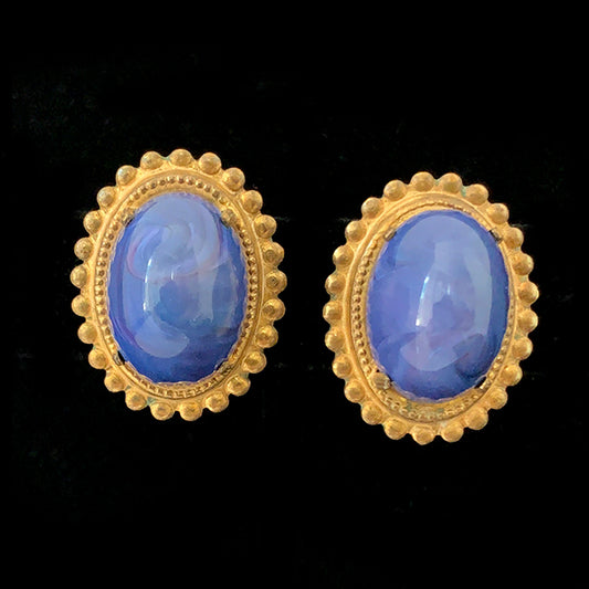 VJ-7992 Miriam Haskell Miriam Haskell lapis cabochon earrings