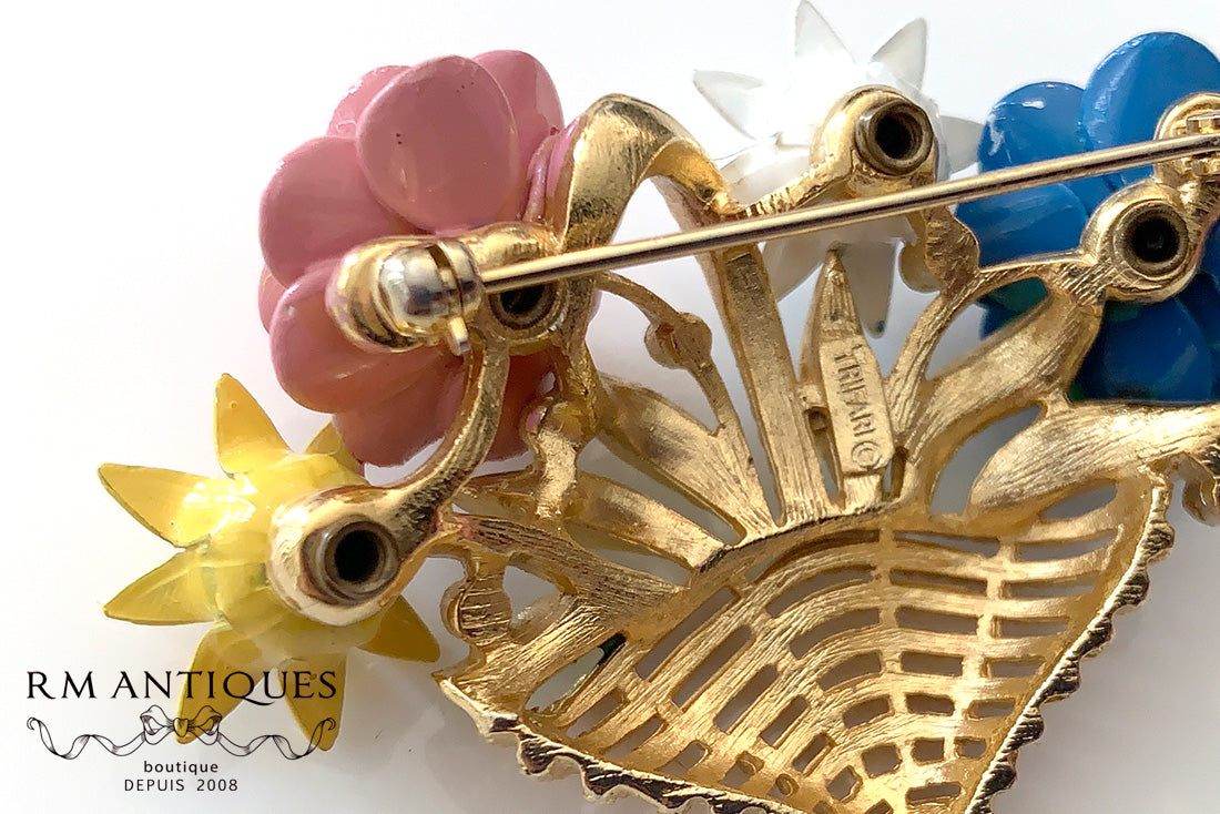 VJ-7996 Trifari Enamel flower basket brooch Trifari