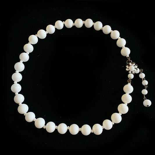 VJ-8213 Miriam haskell 10mm milk glass necklace Miriam Haskell