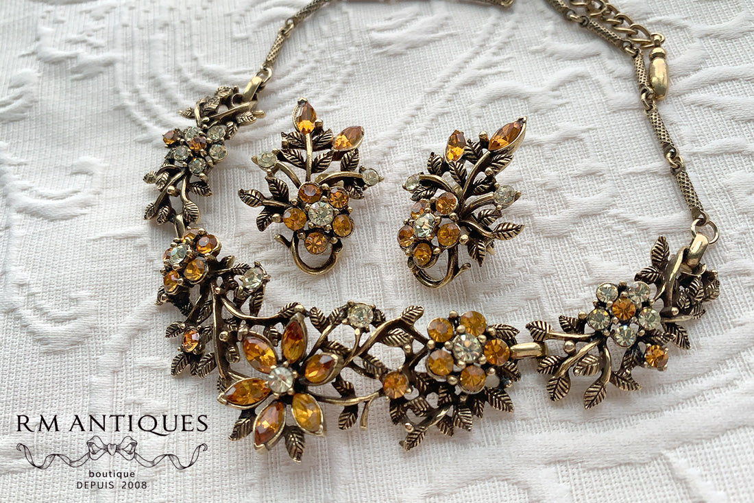 VJ-8291 Coro 1956 NAVARRE Orange Flower &amp; Leaf Necklace and Earrings