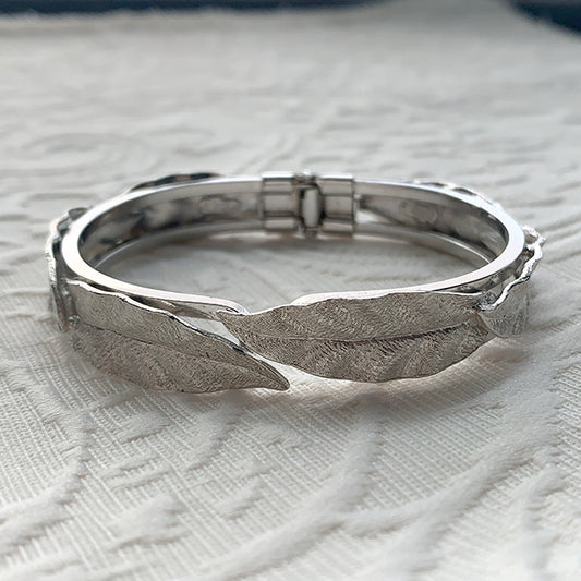 VJ-8293 Denicola silver leaf bangle