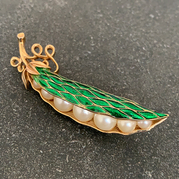 Crown Trifari Saya pea enamel brooch Trifari