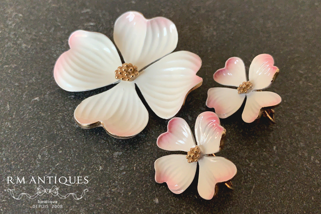 VJ-8493 marvella dogwood brooch and earrings demiparure