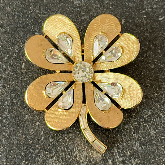 VJ-8727 Trifari Four-leaf rhinestone brooch Trifari
