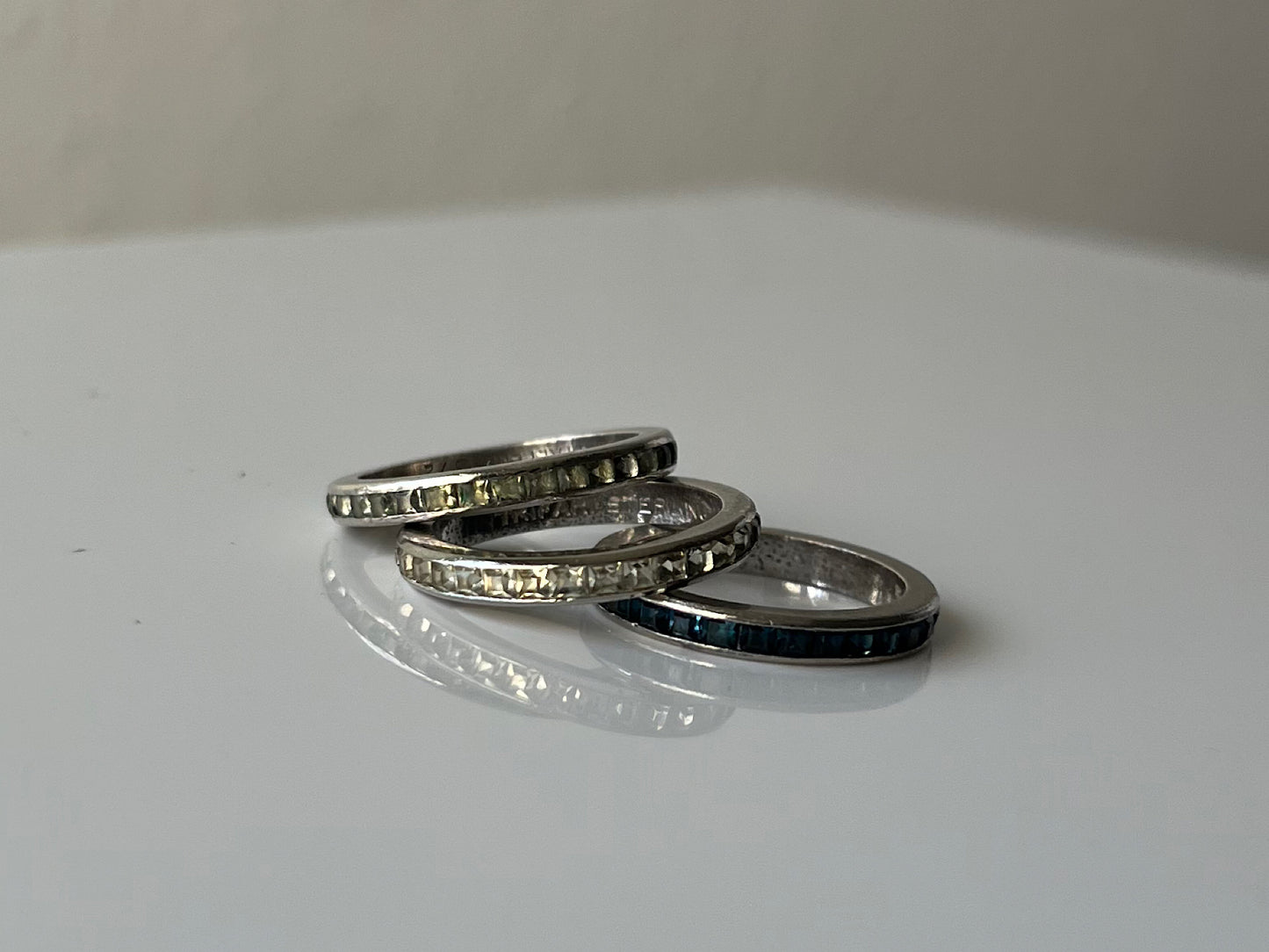 VJ-8928 Trifari PAT PEND STERLING Sterling silver eternity ring Trifari