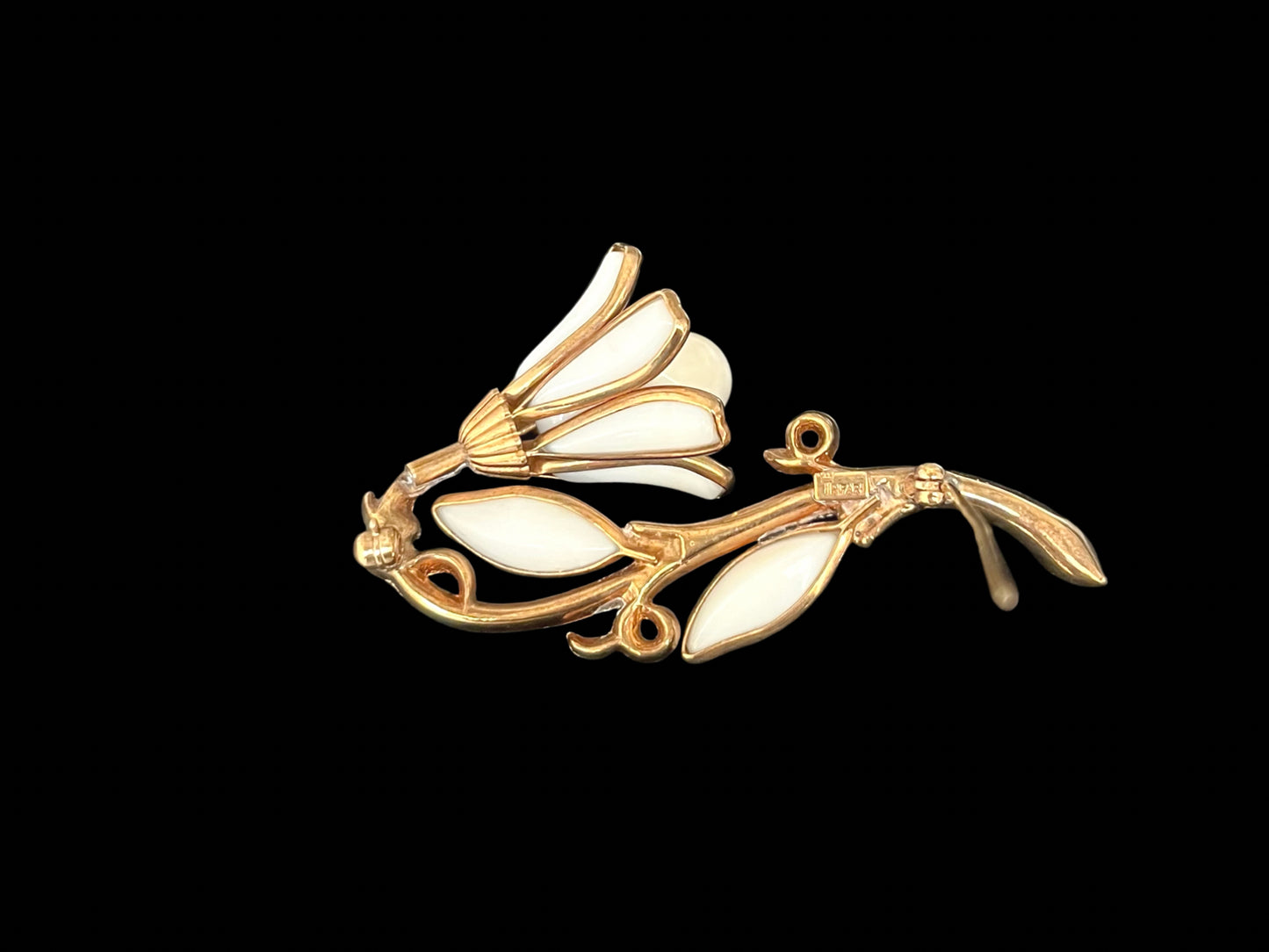 VJ-8939 Crown Trifari Milk glass lily of the valley brooch Trifari